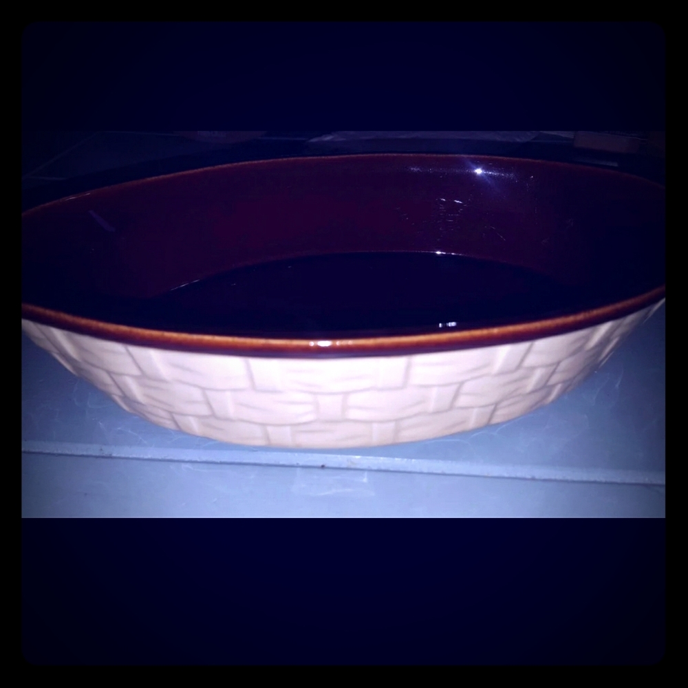 Vintage 1104 stoneware oven dish made USA